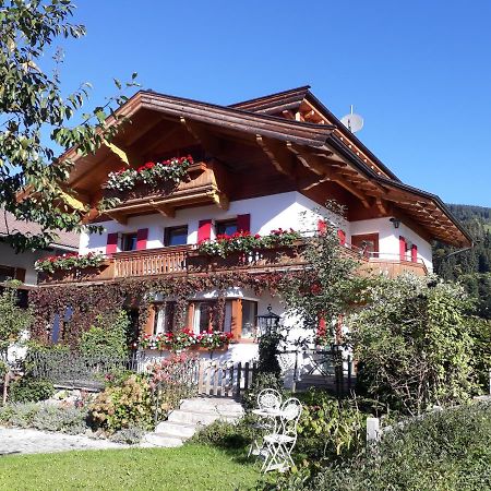 Appartement Haus Erika à Brixen im Thale Extérieur photo