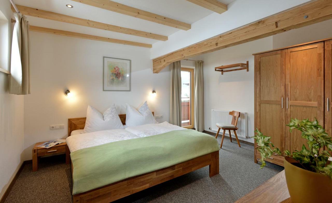Appartement Haus Erika à Brixen im Thale Extérieur photo