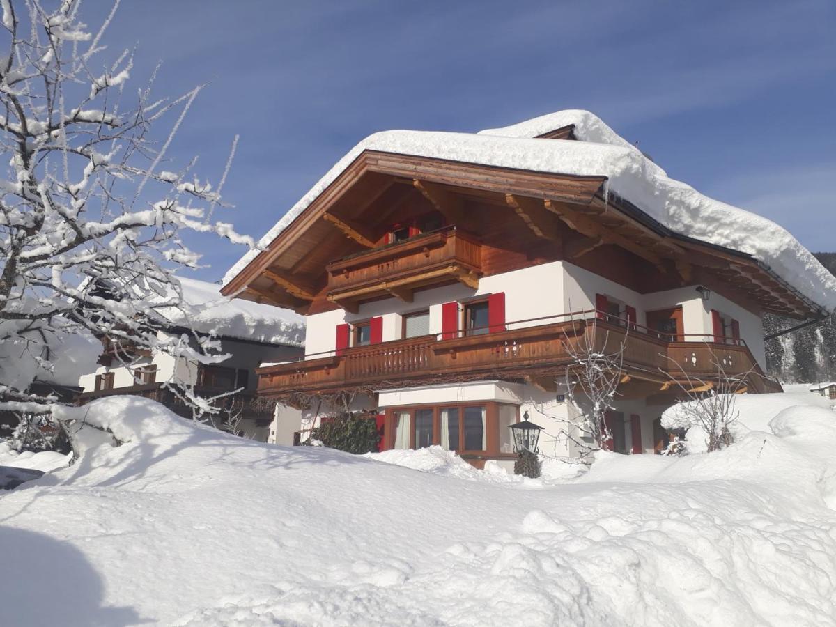 Appartement Haus Erika à Brixen im Thale Extérieur photo